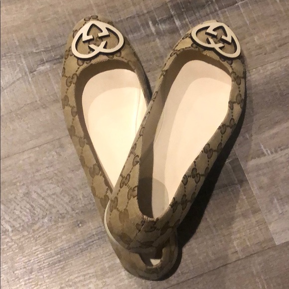 Gucci Shoes - Gucci Guccissima Canvas Heart Logo Ballet Flats